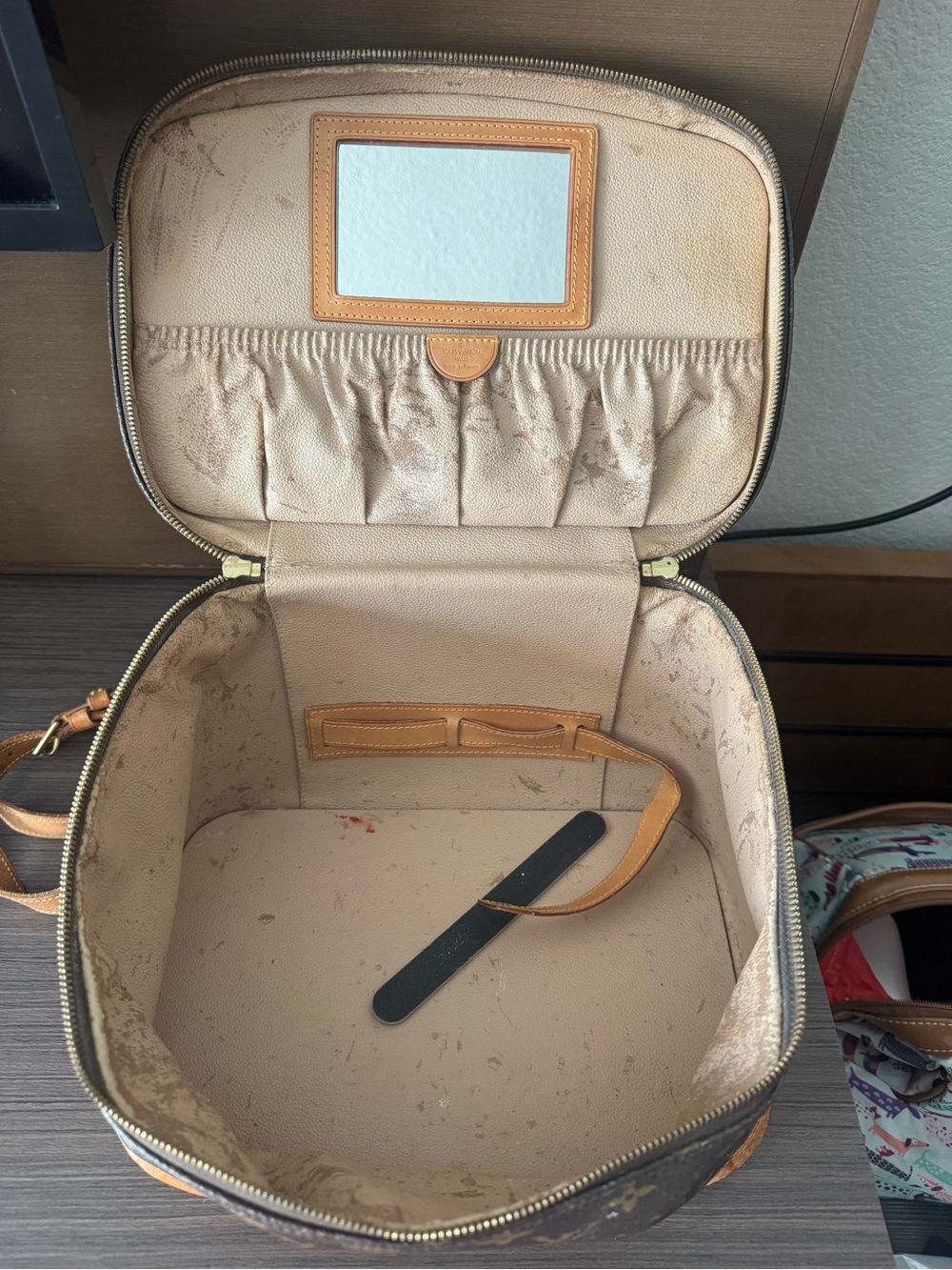 Louis Vuitton Monogram Canvas Shoulder Bag - Brown/ Tan - Picture 2 of 16